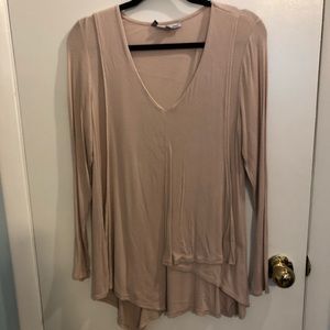 Super soft only worn once has some pilling